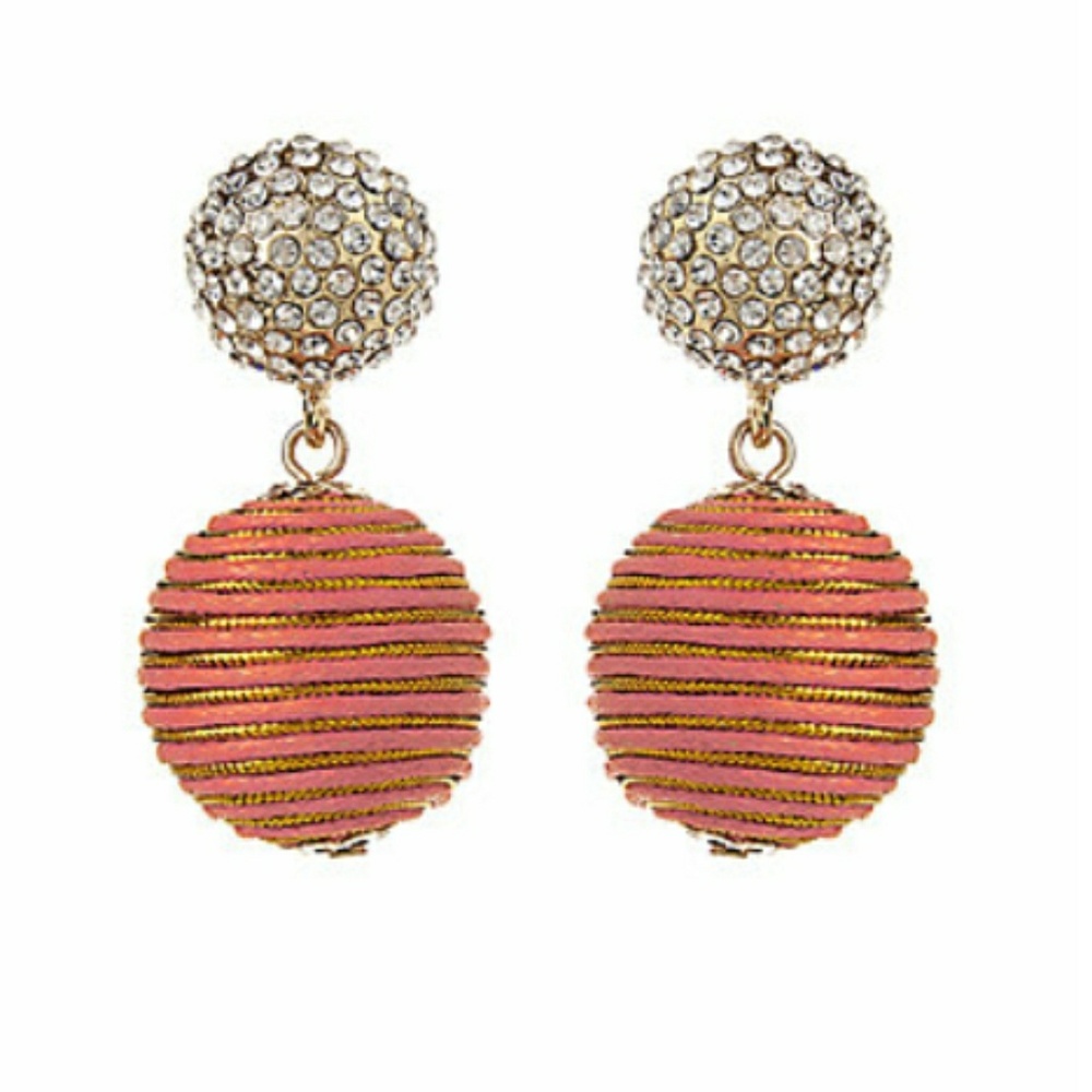 Amrita Singh drop earrings